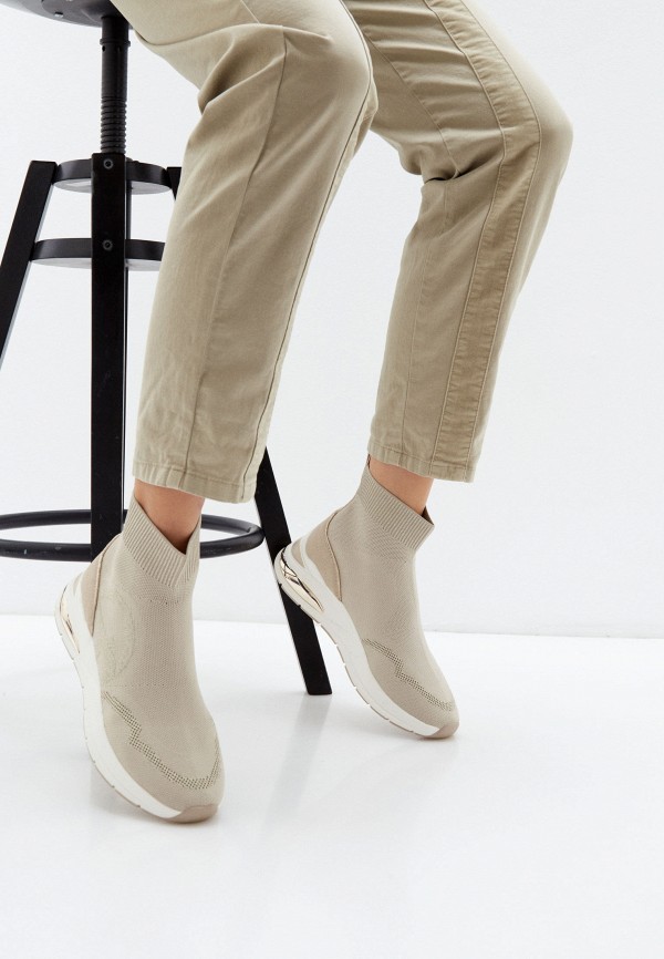 фото Кроссовки tamaris