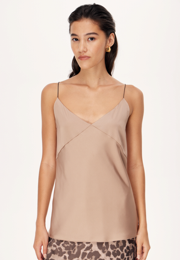 Топ True Red 2500₽