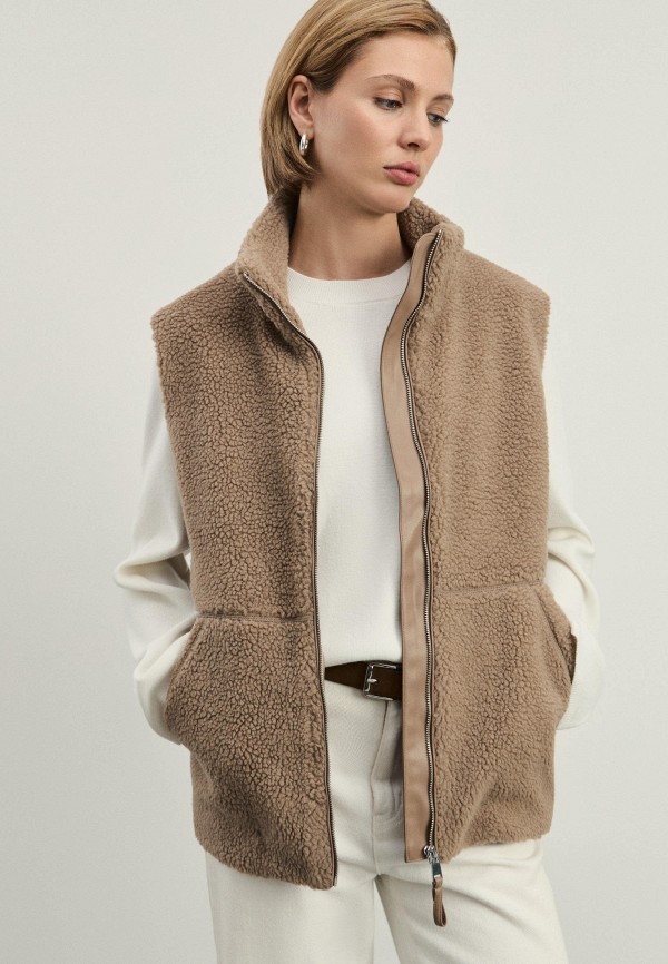 Жилет меховой Zarina 1398₽