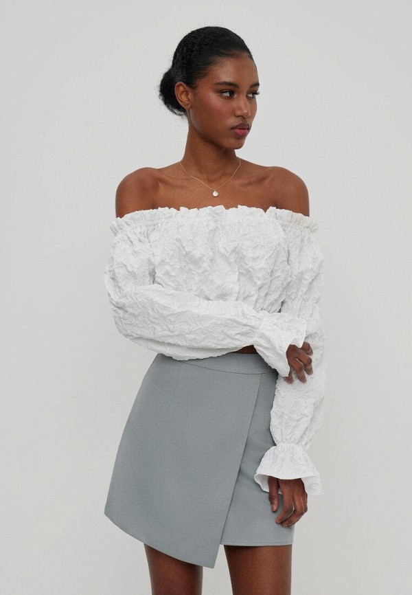 Топ Miederes 6400₽