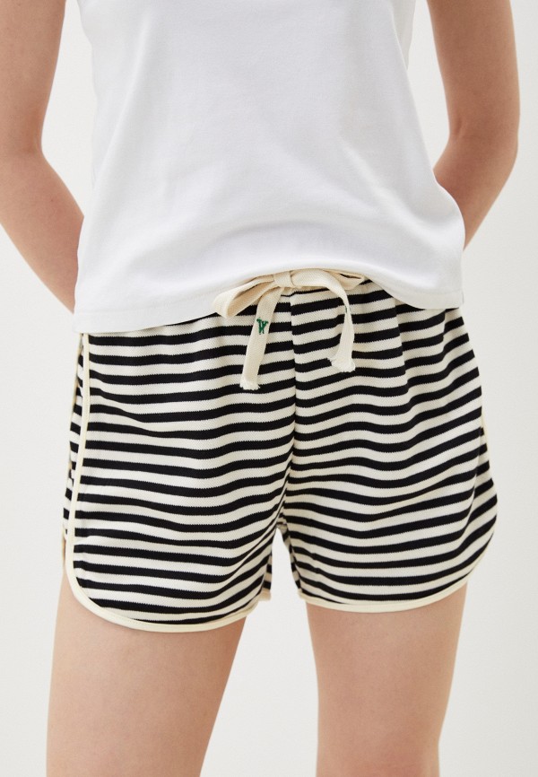 Шорты спортивные Emblem 2500₽