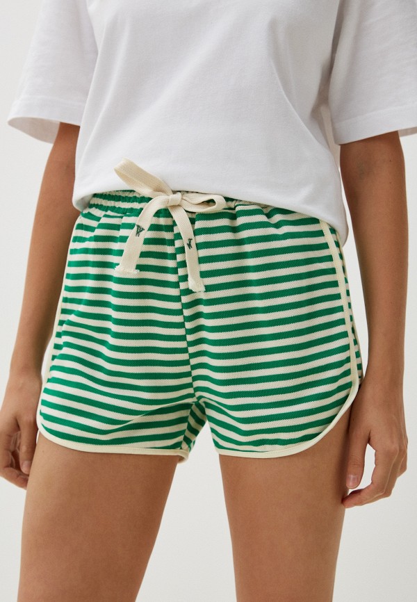 Шорты спортивные Emblem 2500₽