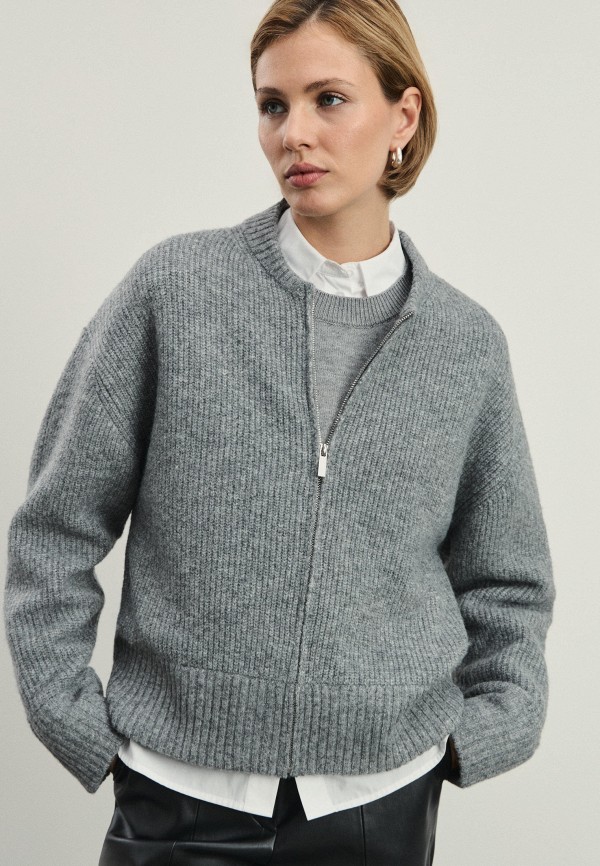 Кардиган Zarina 2519₽