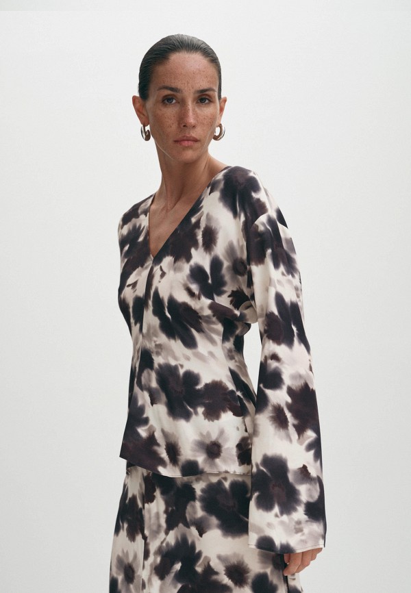 Блуза Elis 2199₽