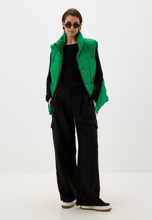 фото Жилет утепленный vika ra