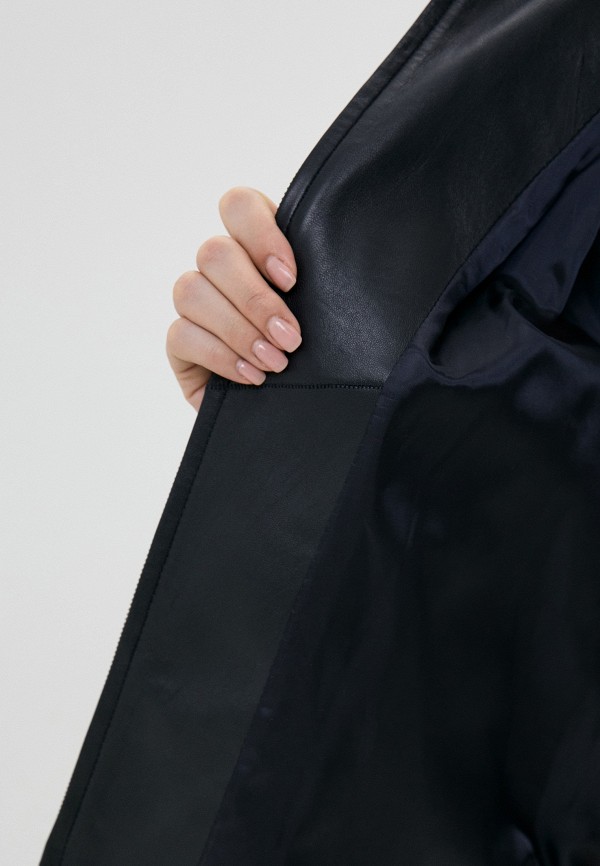 фото Куртка кожаная снежная королева