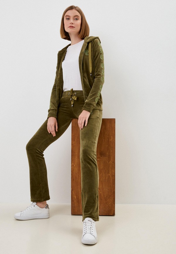 Костюм спортивный Vestiri 9600₽