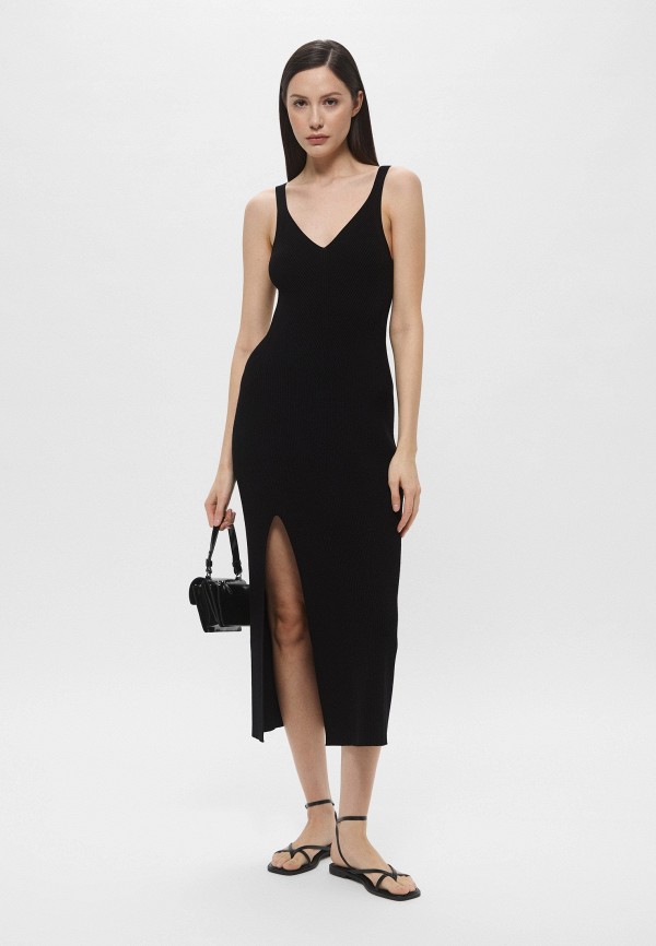 Платье Lacoste 29990₽