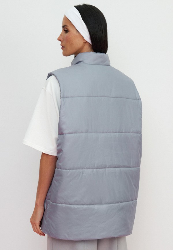 фото Жилет утепленный charmstore