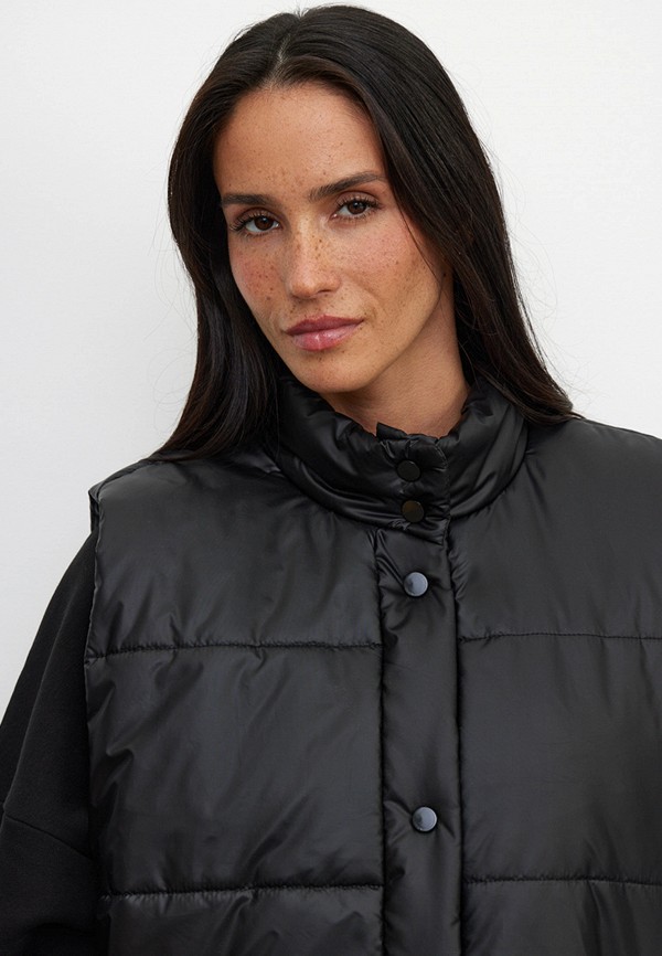 фото Жилет утепленный charmstore