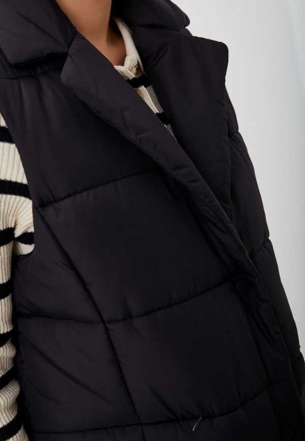 фото Жилет утепленный zarina