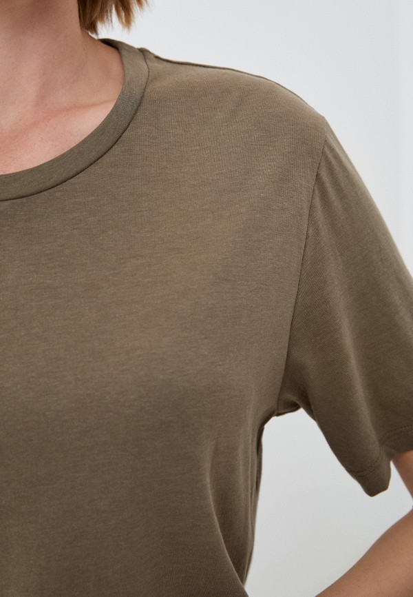 фото Футболка bstatement