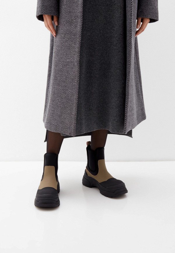 фото Ботинки escan