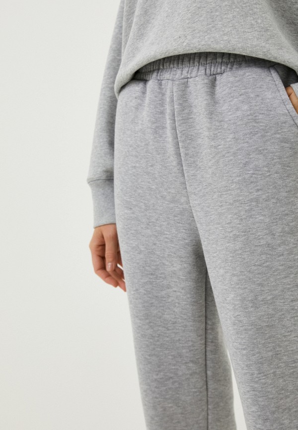 фото Брюки спортивные elaria