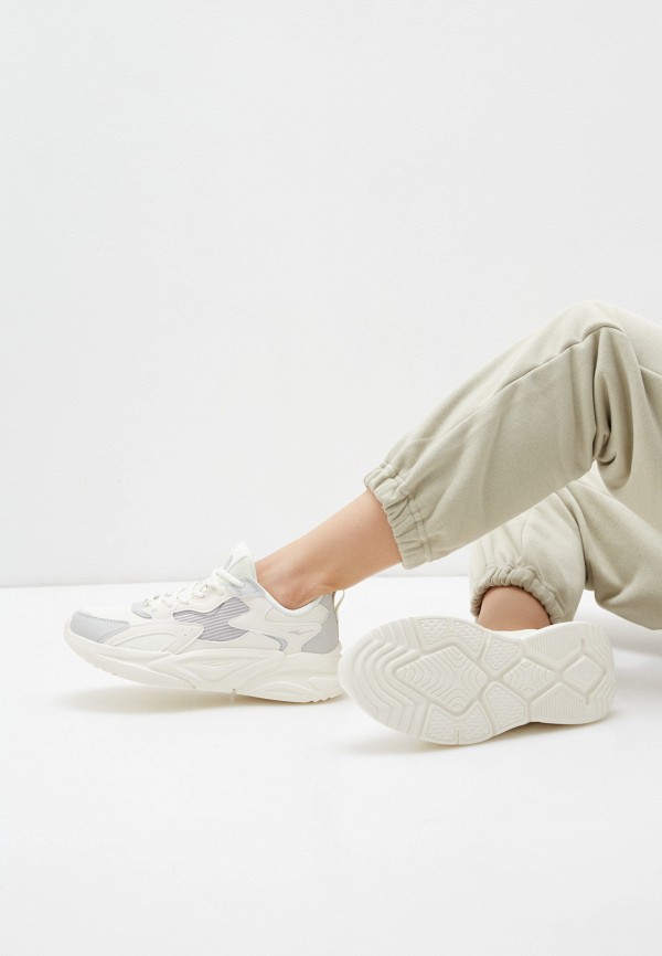 фото Кроссовки erke