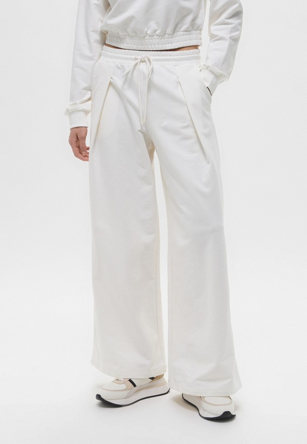 Брюки спортивные Love Republic 4999₽