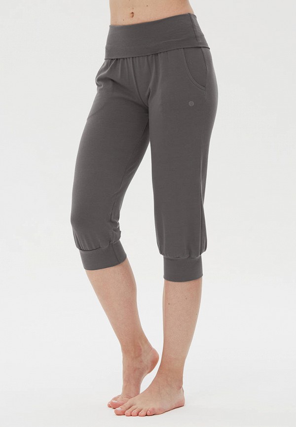 Бриджи YogaDress 3700₽