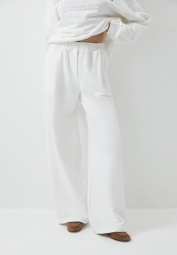 Брюки спортивные Charmstore 7990₽