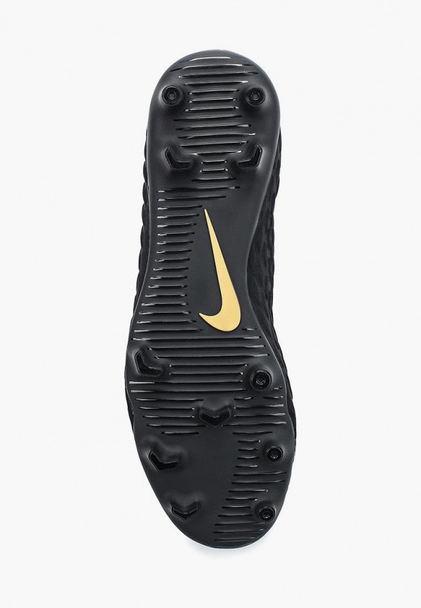 Бутсы Nike 