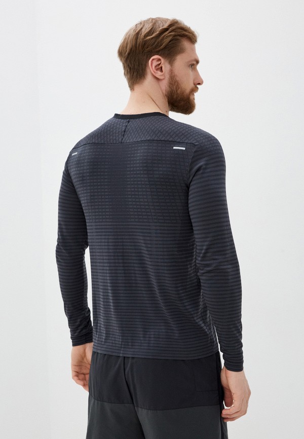 фото Лонгслив спортивный nike