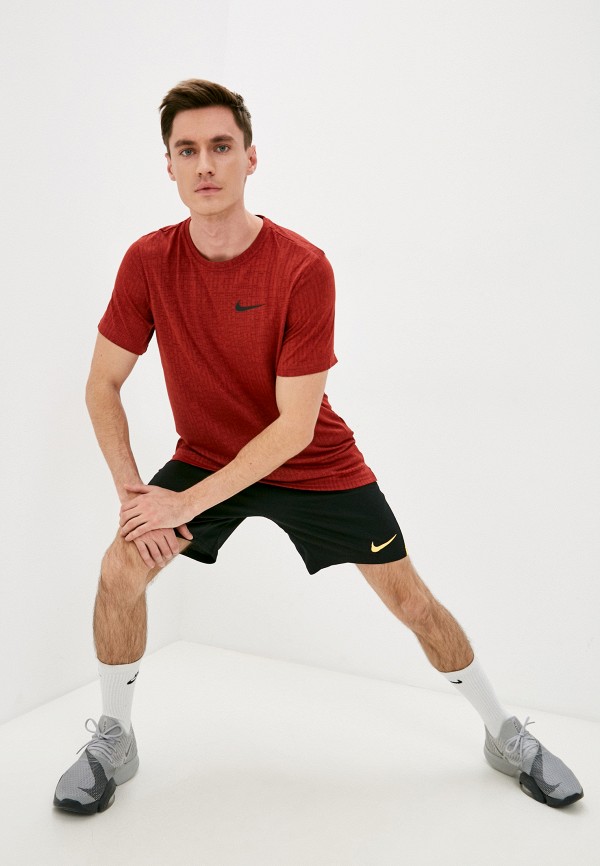фото Футболка спортивная nike