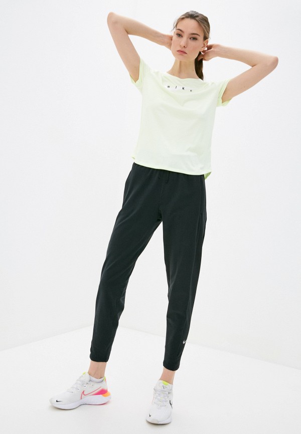 фото Футболка спортивная nike