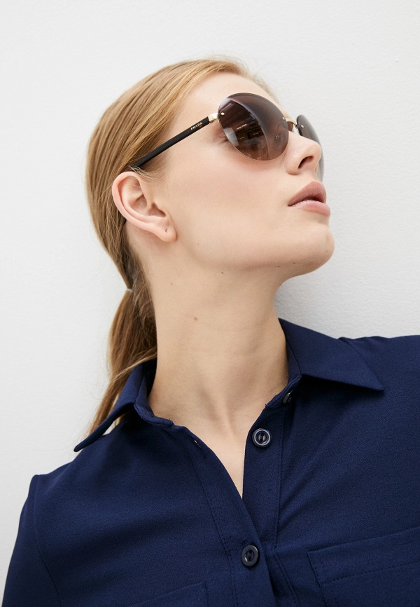 фото Очки солнцезащитные prada