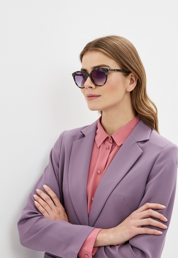 фото Очки солнцезащитные prada