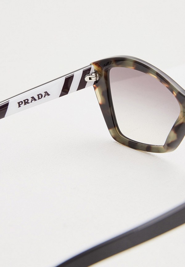 фото Очки солнцезащитные prada