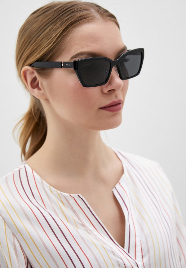 фото Очки солнцезащитные prada