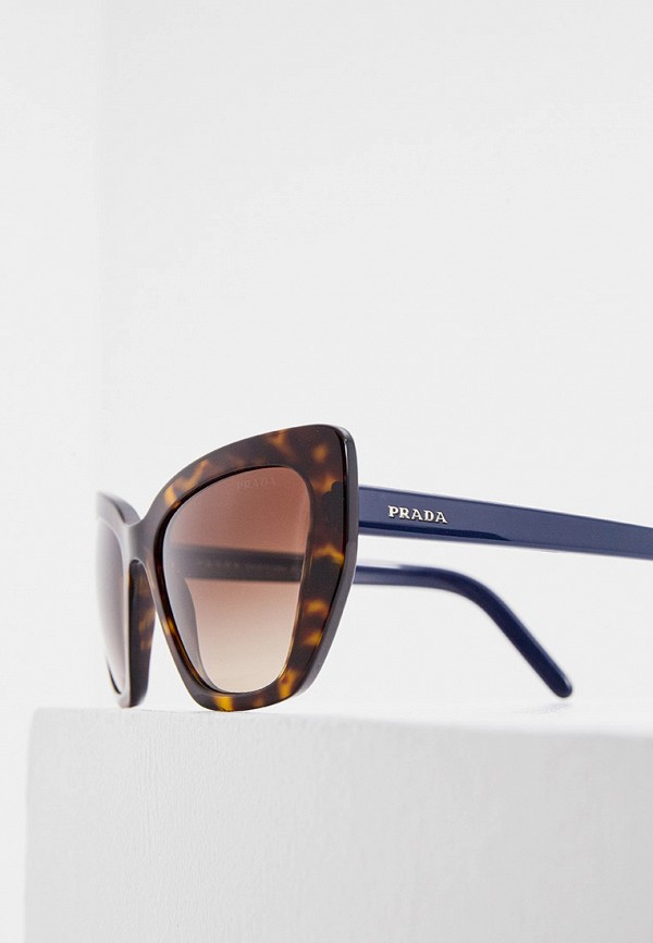 фото Очки солнцезащитные prada