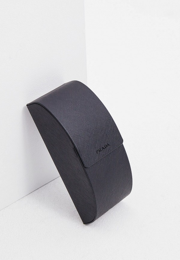фото Очки солнцезащитные prada
