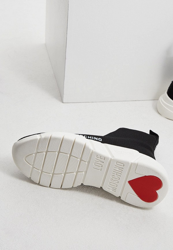 фото Кроссовки love moschino