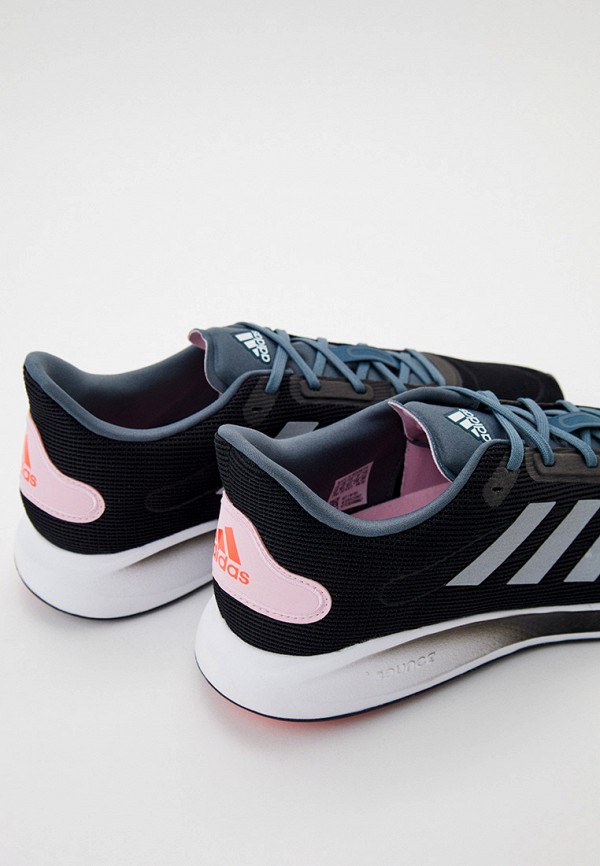 Кроссовки  adidas фото