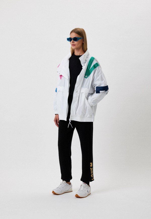 фото Ветровка love moschino