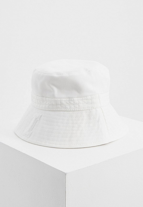 

Панама Iceberg, Белый