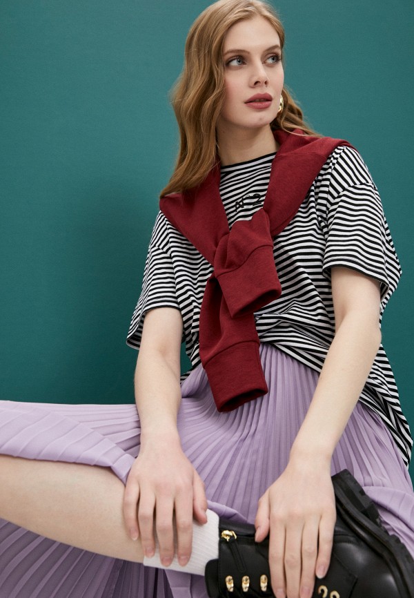 фото Футболка n21