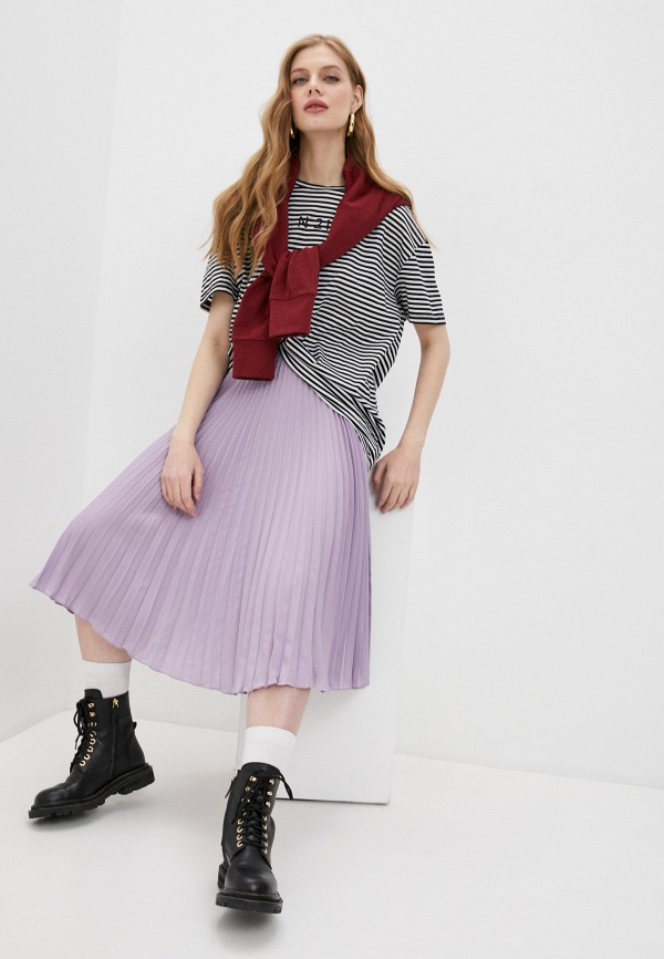 фото Футболка n21