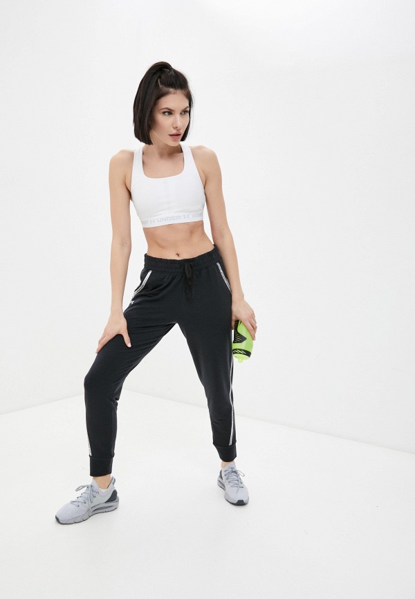 фото Топ спортивный under armour