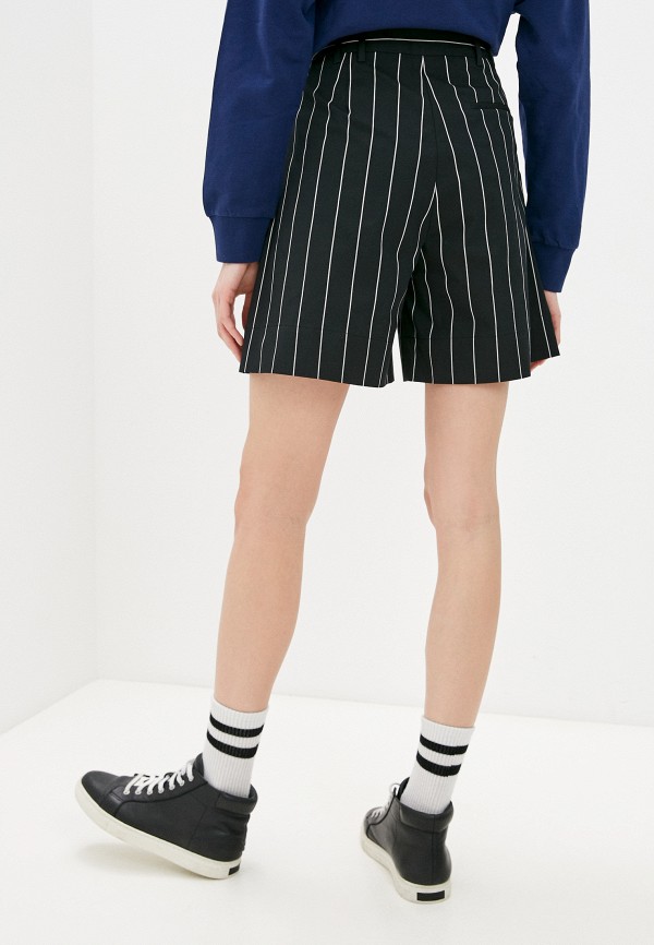 фото Шорты love moschino