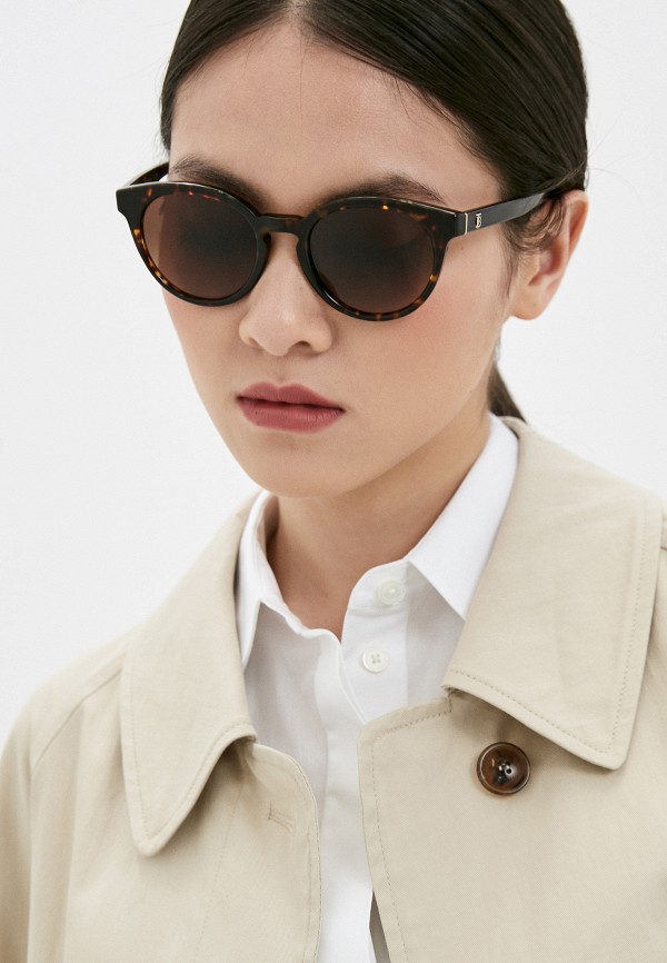 фото Очки солнцезащитные burberry