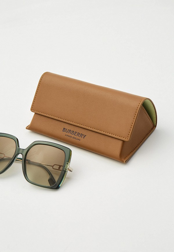 фото Очки солнцезащитные burberry