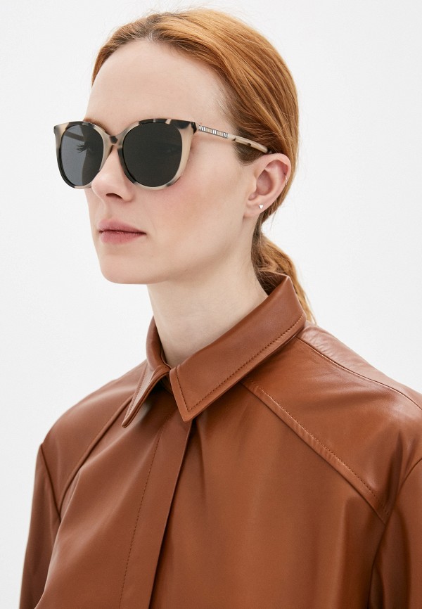 фото Очки солнцезащитные burberry