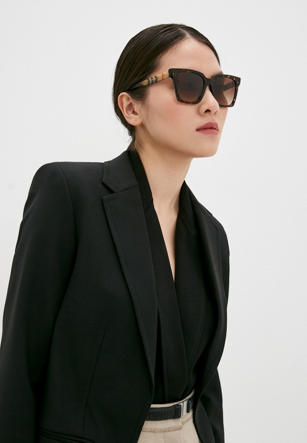 фото Очки солнцезащитные burberry