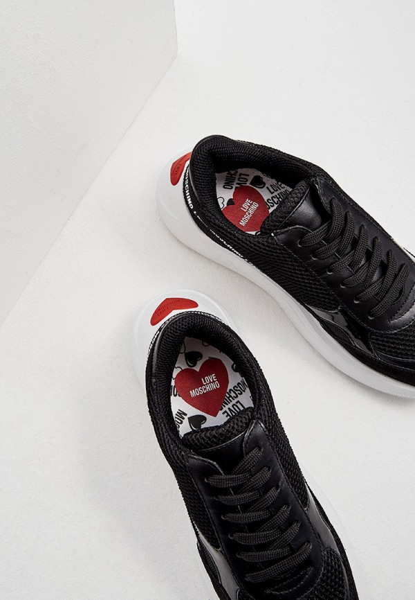 фото Кроссовки love moschino