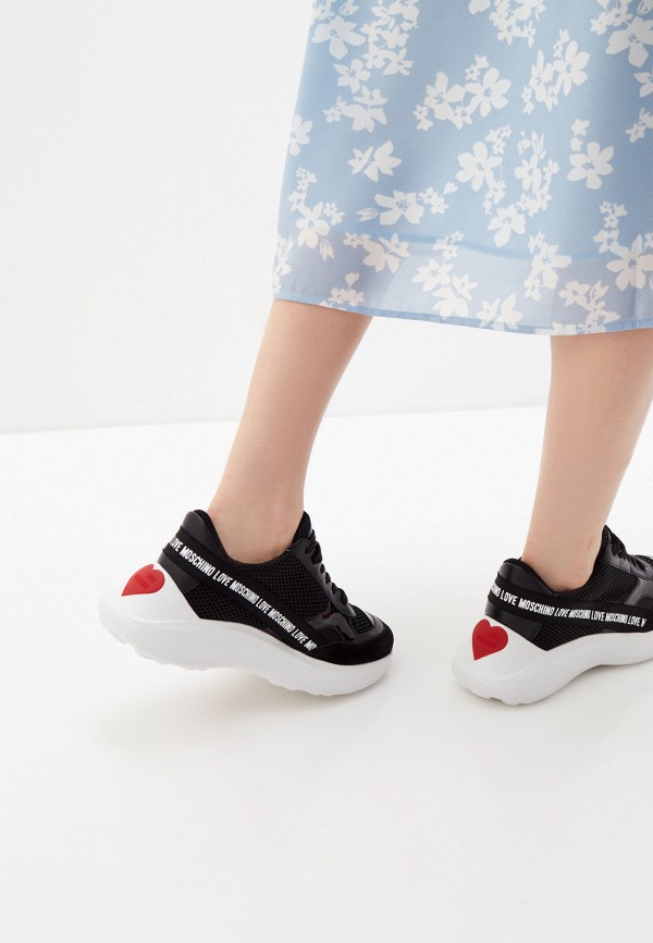 фото Кроссовки love moschino