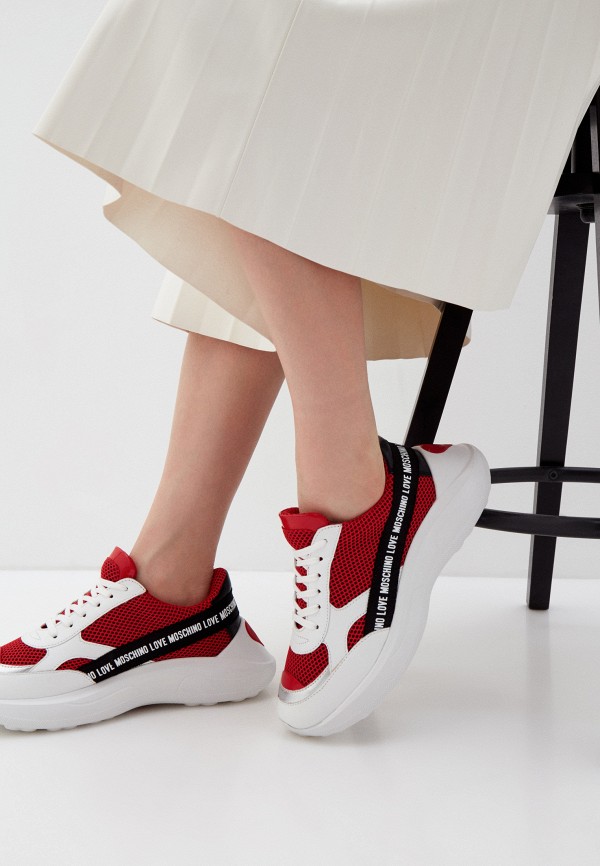 фото Кроссовки love moschino