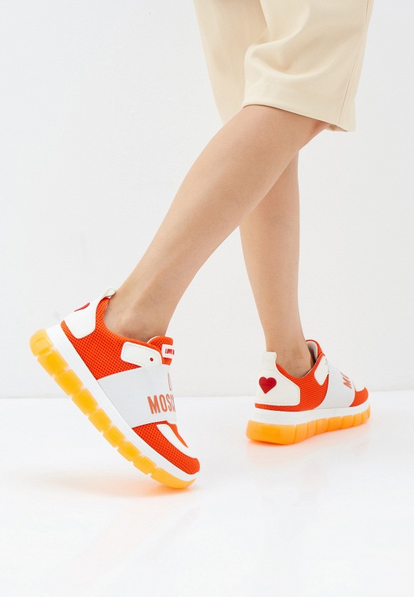 фото Кроссовки love moschino