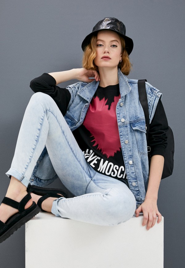 фото Джинсы love moschino
