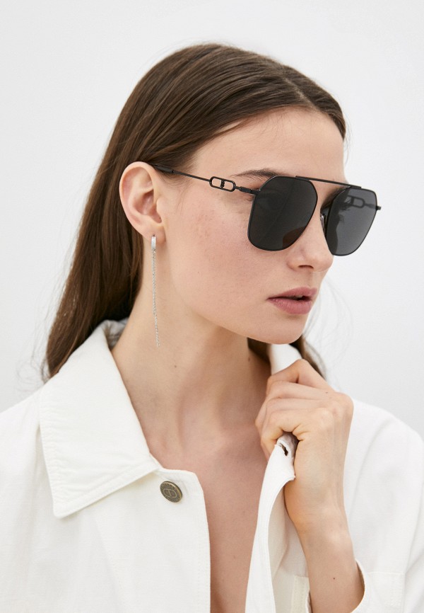 фото Очки солнцезащитные burberry